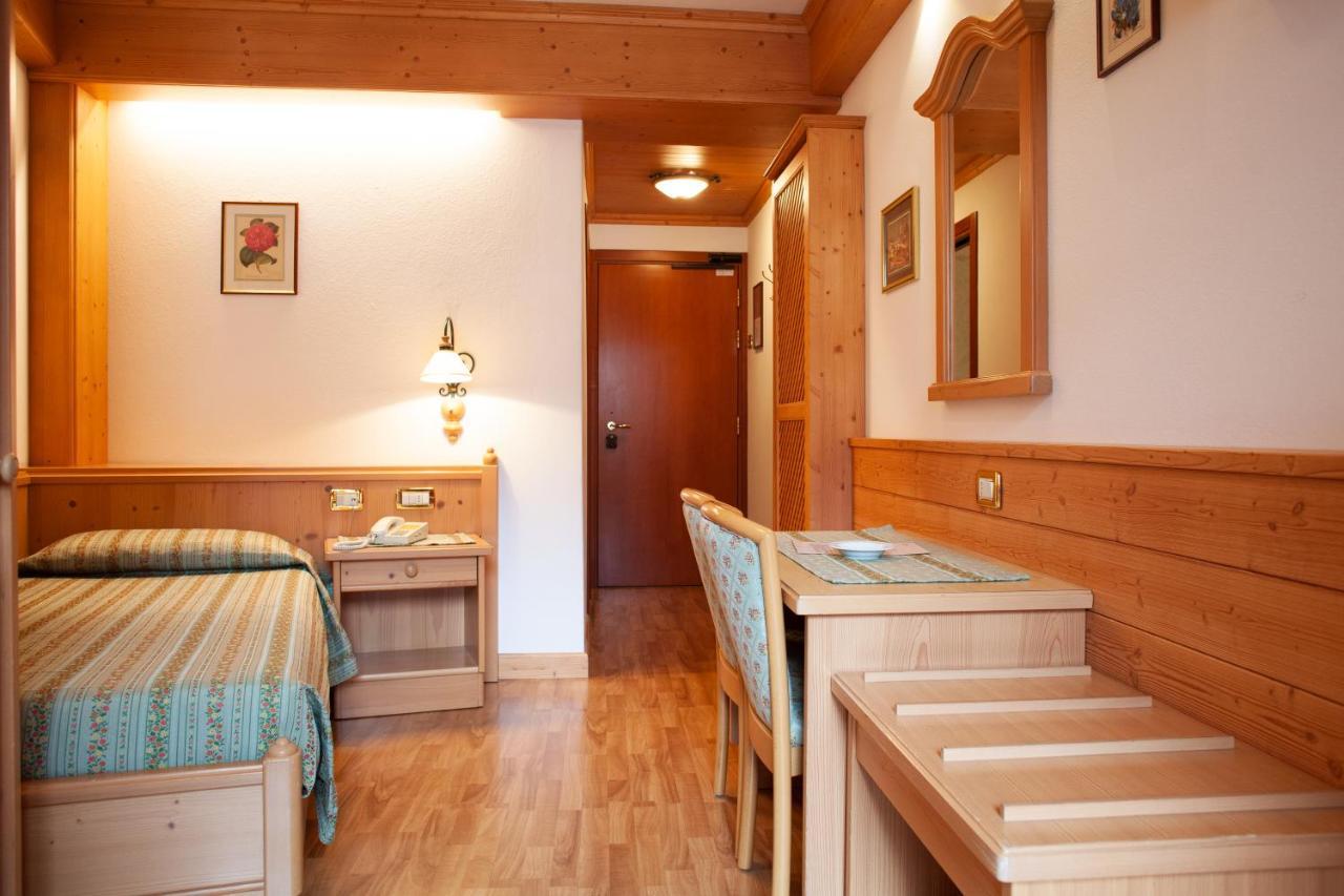 Hotel Posta Forni di Sopra Εξωτερικό φωτογραφία