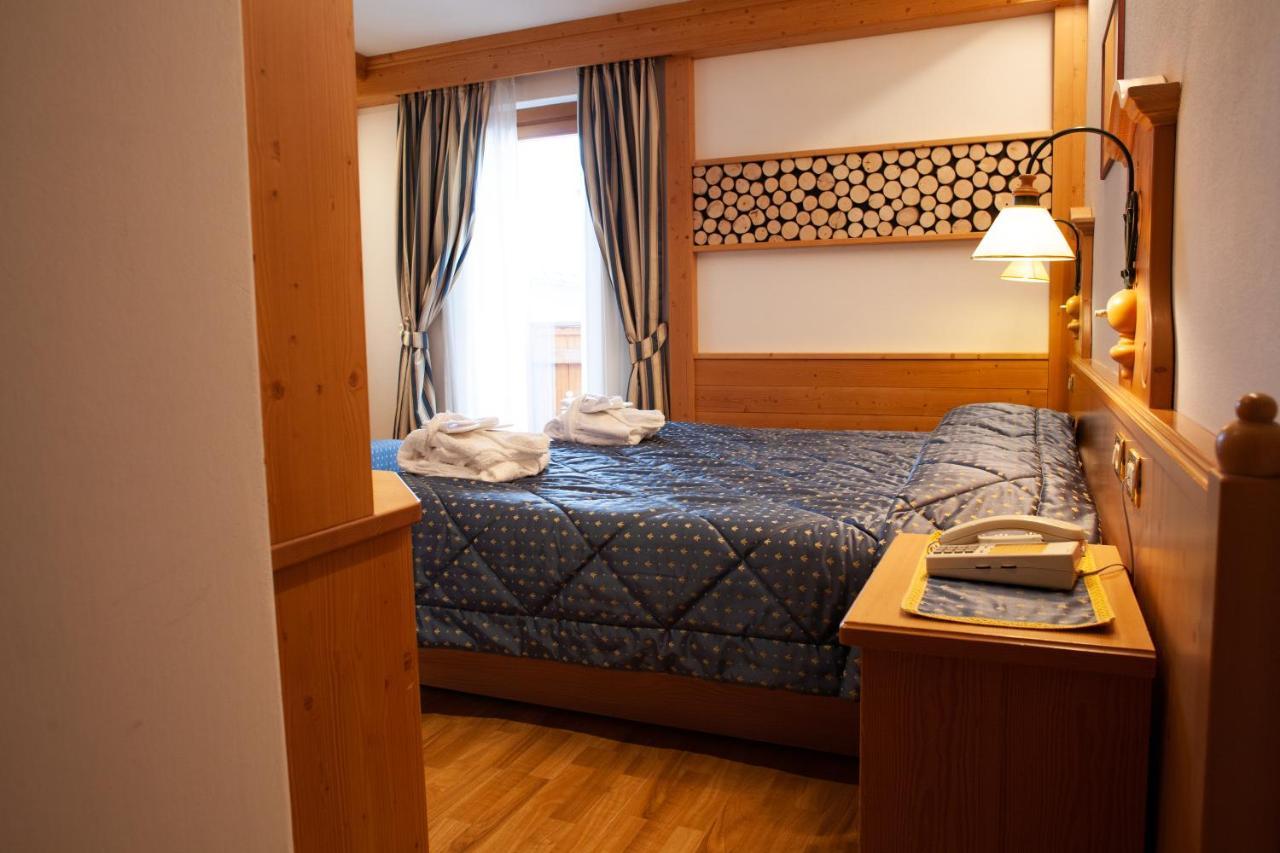 Hotel Posta Forni di Sopra Εξωτερικό φωτογραφία