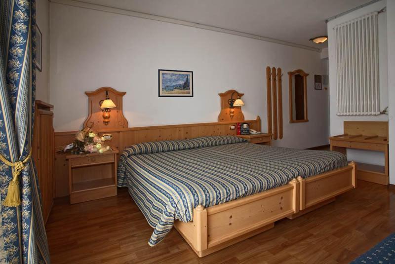 Hotel Posta Forni di Sopra Εξωτερικό φωτογραφία